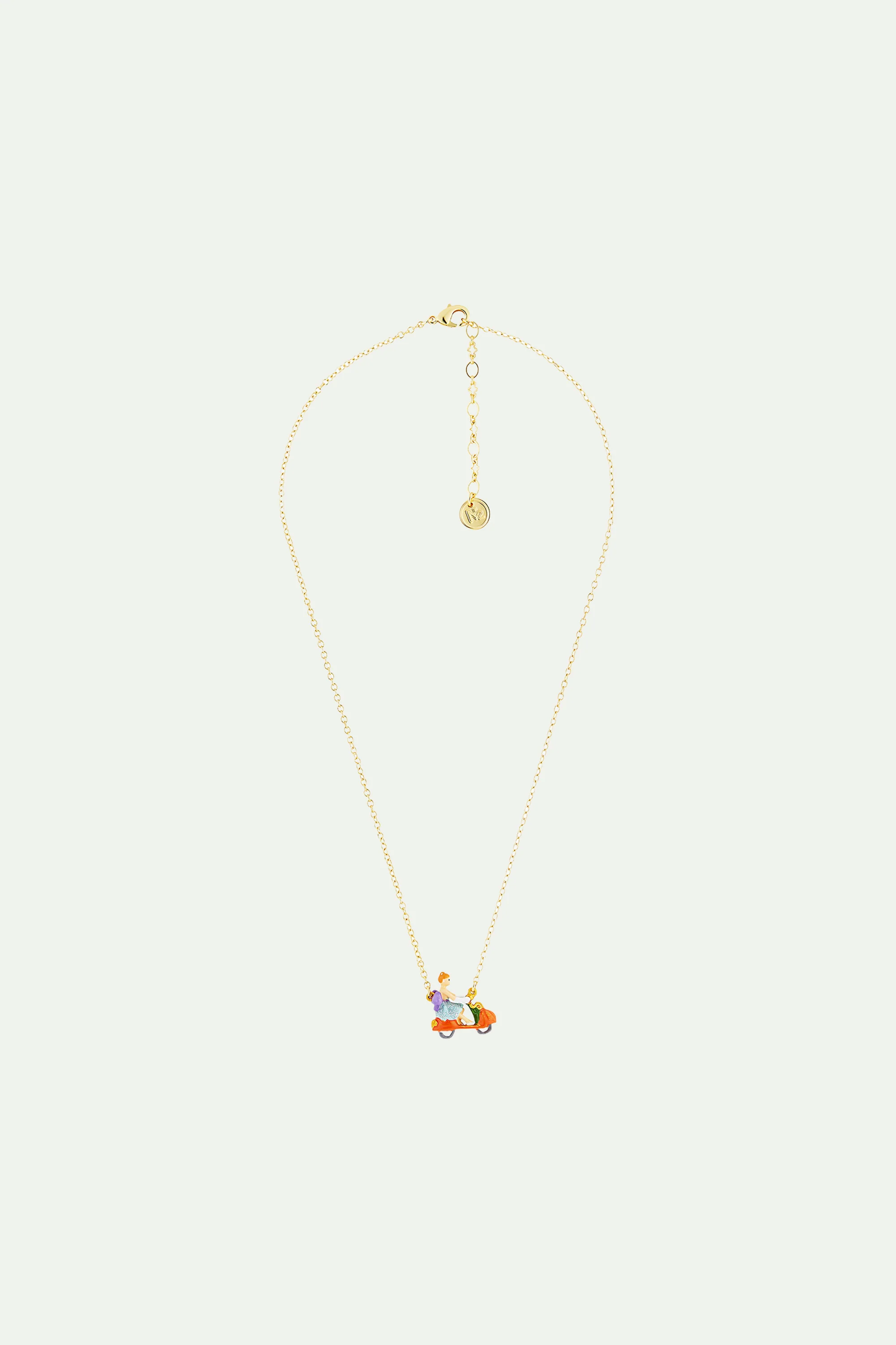 Collier pendentif cendrillon et scooter-citrouille - Image 3
